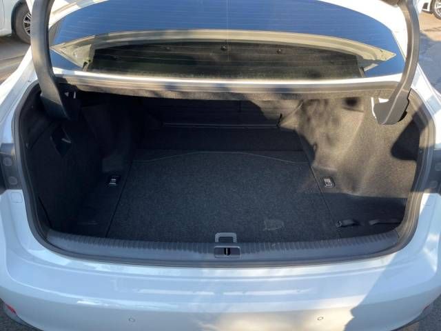 Lexus IS 2013-12 28174-10