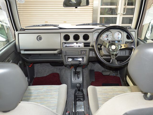 Suzuki JIMNY 1997-01 181622-1