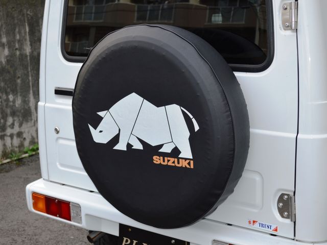 Suzuki JIMNY 1997-01 181622-11