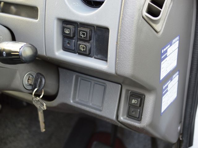 Suzuki JIMNY 1997-01 181622-16