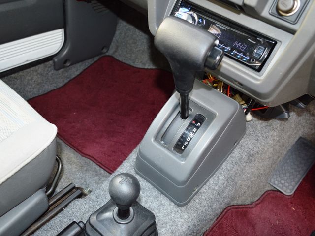 Suzuki JIMNY 1997-01 181622-18