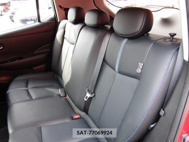 Nissan LEAF 2020-09 324810-24