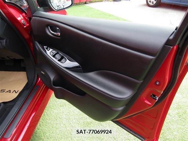 Nissan LEAF 2020-09 324810-19
