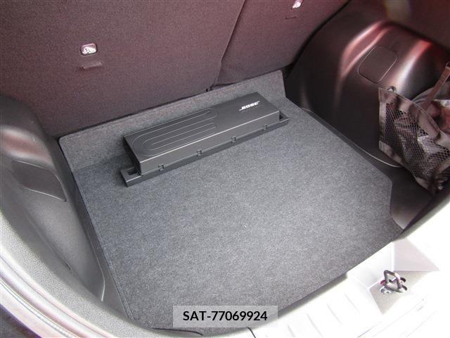 Nissan LEAF 2020-09 324810-7