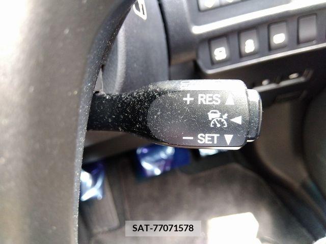 Lexus HS 2013-05 362783-26