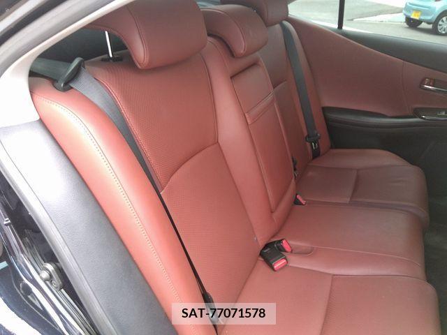 Lexus HS 2013-05 362783-18