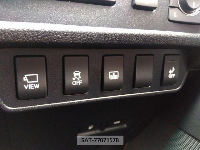 Lexus HS 2013-05 362783-12