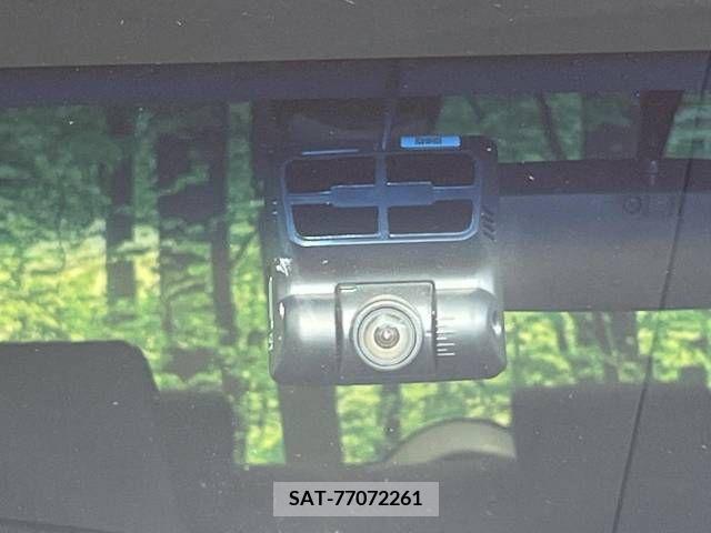 Honda N BOX CUSTOM 2017-06 279266-6