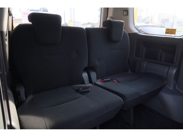 Toyota VOXY 2008-09 18648-22