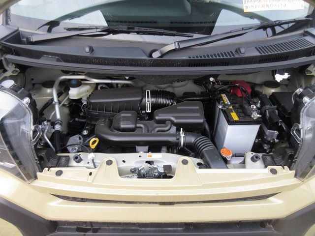 Daihatsu TANTO 2022-12 15184-17