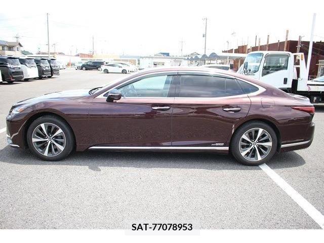 Lexus LS 2021-04 304729-5