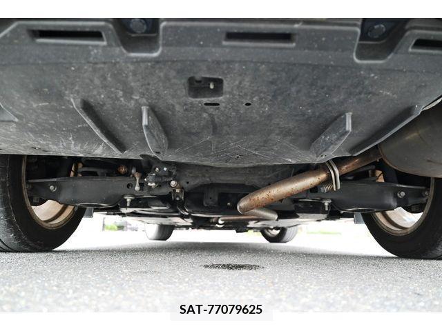 Lexus HS 2013-11 275740-9