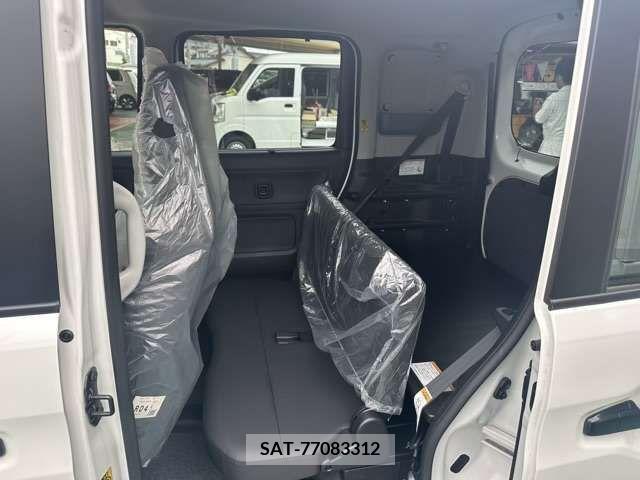 Suzuki SPACIA 2022-08 337009-5