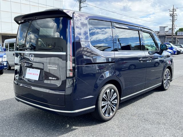 Honda e 2022-06 18377-22