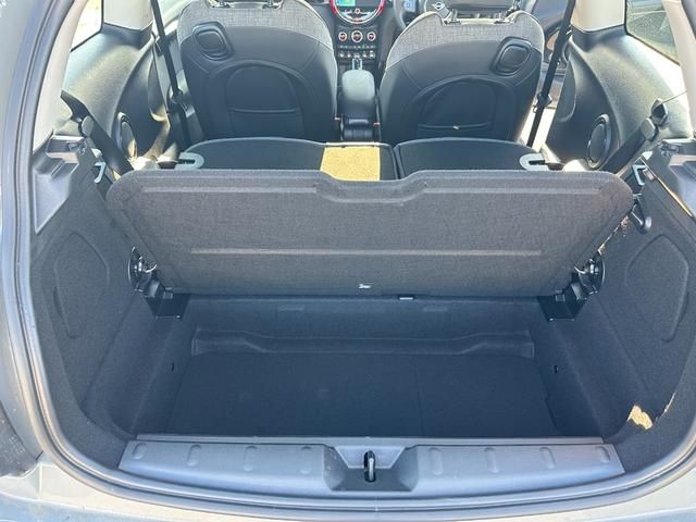 Bmw MINI 2022-08 16832-15