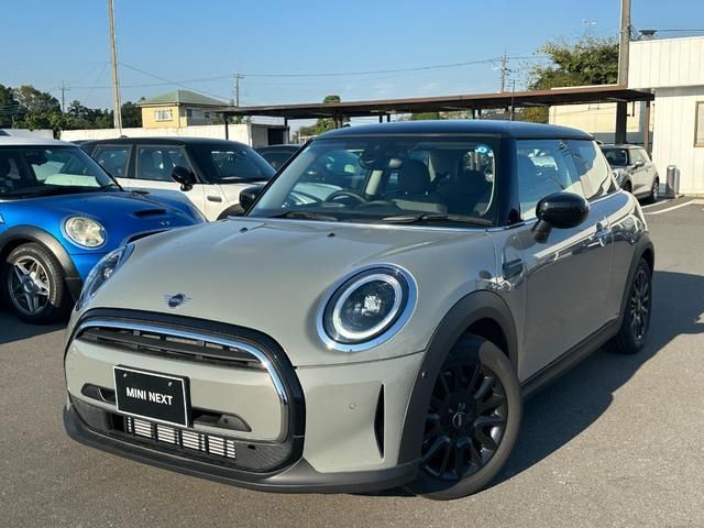 Bmw MINI 2022-08 16832-0