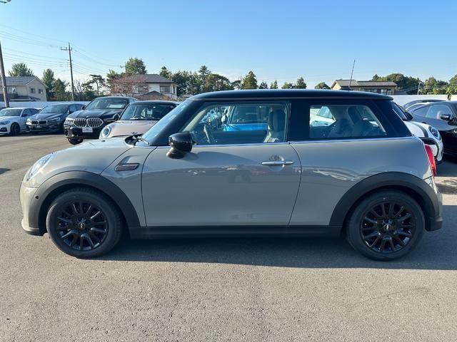 Bmw MINI 2022-08 16832-3