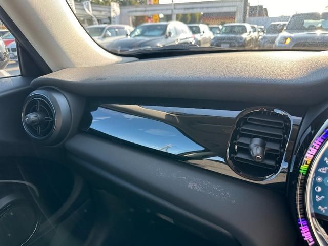 Bmw MINI 2022-08 16832-24