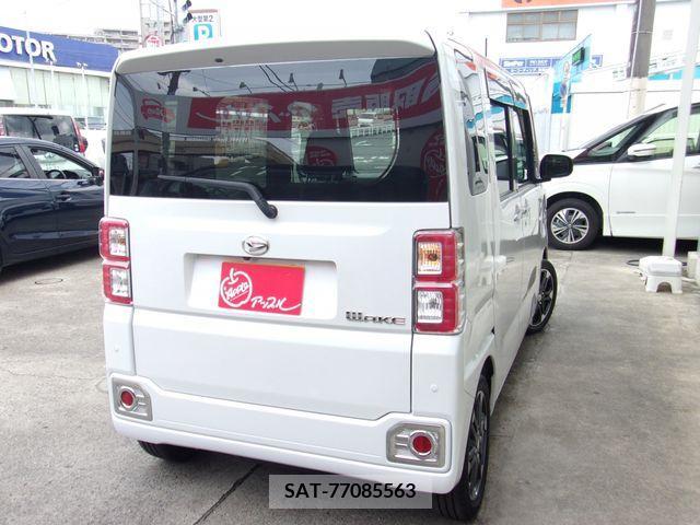 Daihatsu WAKE 2021-02 371084-2