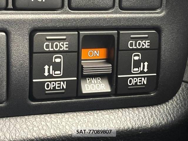 Toyota ESQUIRE 2016-04 330618-6