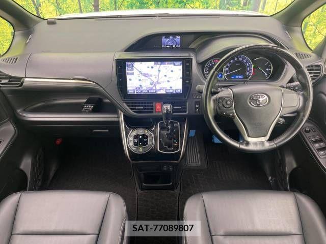 Toyota ESQUIRE 2016-04 330618-1