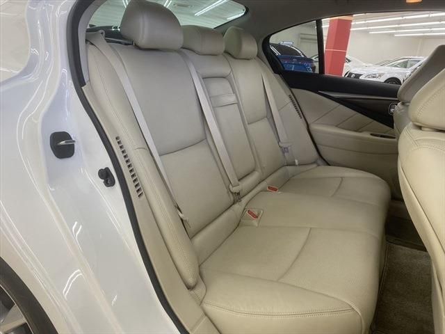 Nissan SKYLINE 2014-07 187174-20