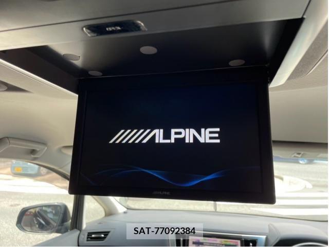 Toyota ALPHARD 2017-04 389056-19