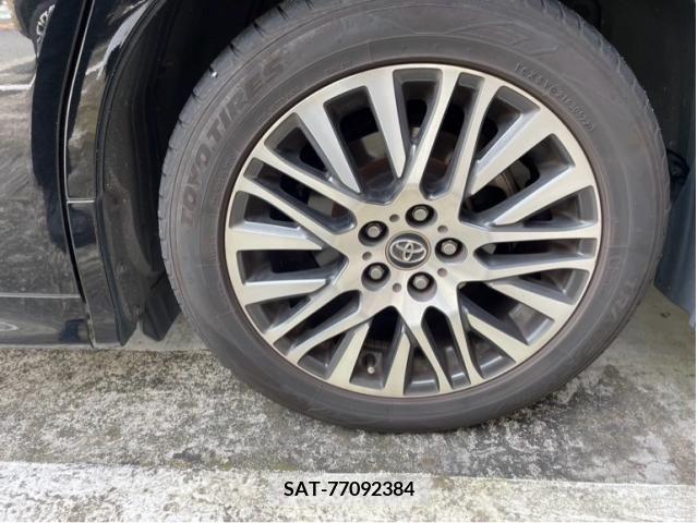Toyota ALPHARD 2017-04 389056-7