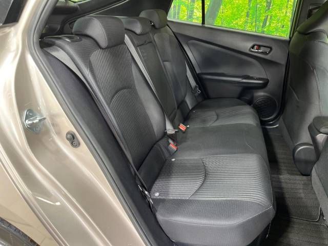 Toyota PRIUS 2016-02 15085-9