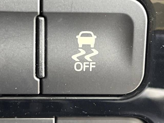 Toyota PRIUS 2016-02 15085-7