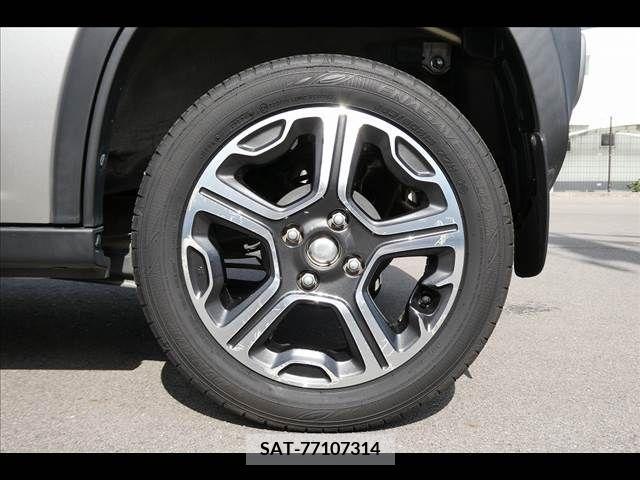 Mazda FLAIR CROSSOVER 2015-05 313041-7