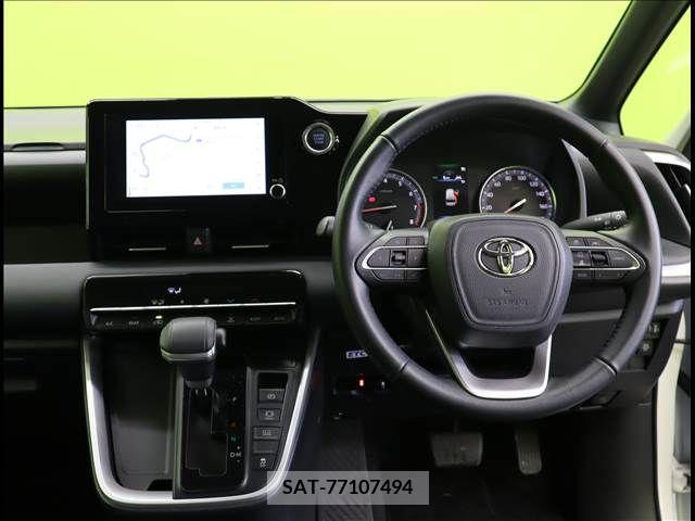 Toyota NOAH 2022-04 224674-20