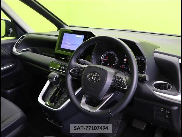 Toyota NOAH 2022-04 224674-19