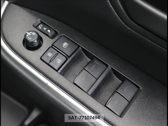 Toyota NOAH 2022-04 224674-18
