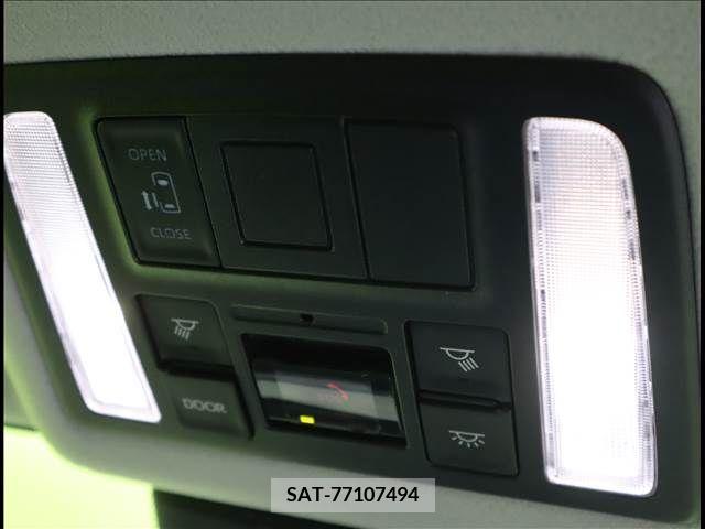 Toyota NOAH 2022-04 224674-17