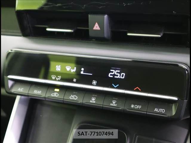 Toyota NOAH 2022-04 224674-11