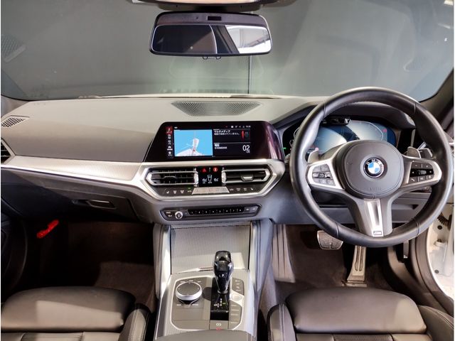 Bmw 4 SERIES 2021-06 22564-1