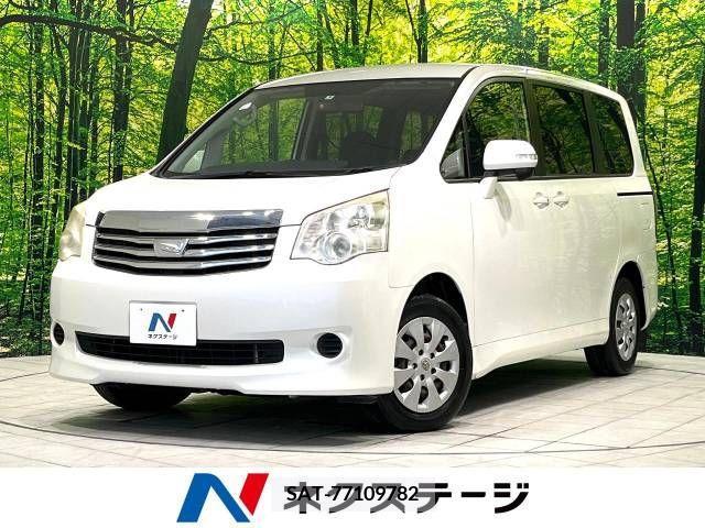 Toyota NOAH 2013-08 321346-0