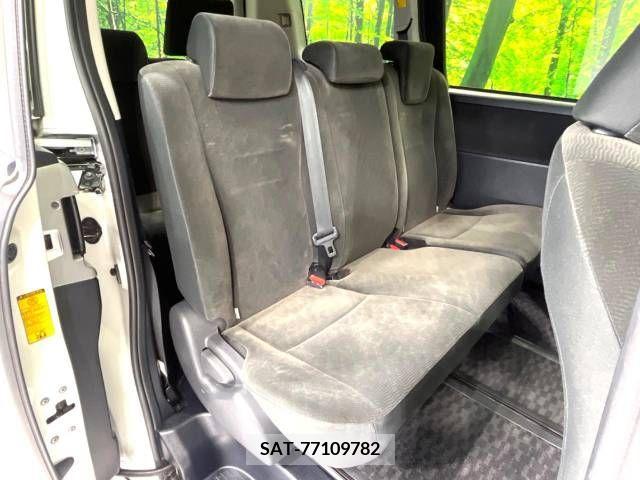Toyota NOAH 2013-08 321346-8