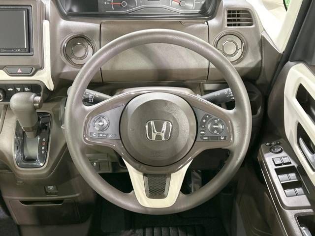 Honda N BOX 2023-03 192358-11