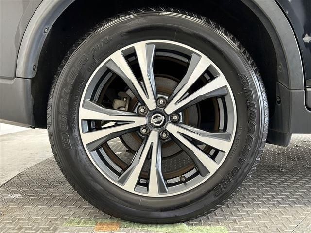 Nissan X-TRAIL 2017-07 190476-15
