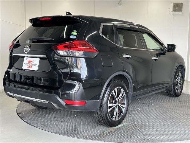 Nissan X-TRAIL 2017-07 190476-4