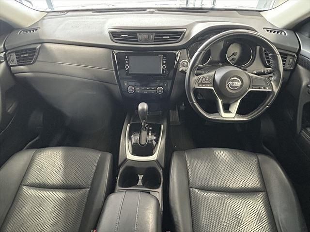 Nissan X-TRAIL 2017-07 190476-18