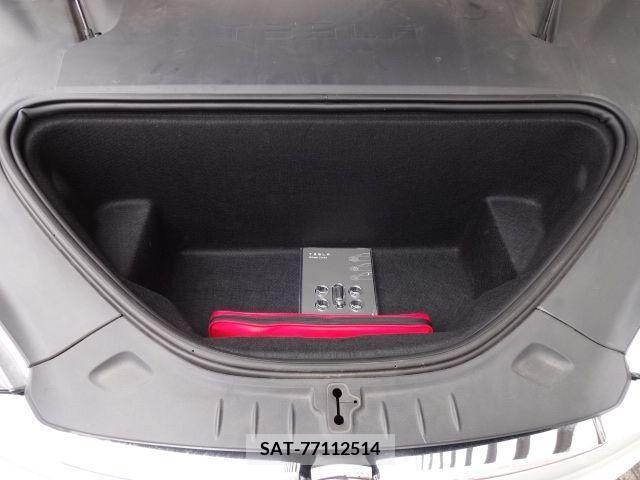 Tesla MODEL S 2020-12 287645-11