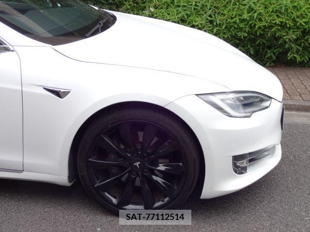 Tesla MODEL S 2020-12 287645-8