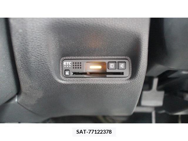 Honda CIVIC 2018-04 216958-3