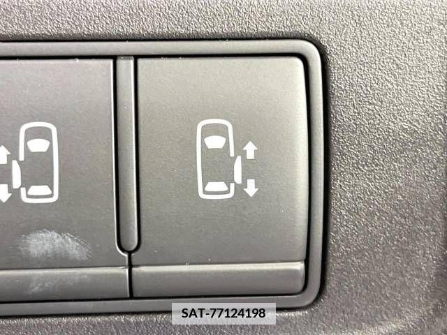 Nissan SERENA 2022-04 342888-4