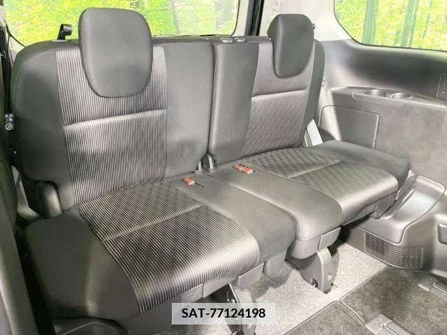 Nissan SERENA 2022-04 342888-10