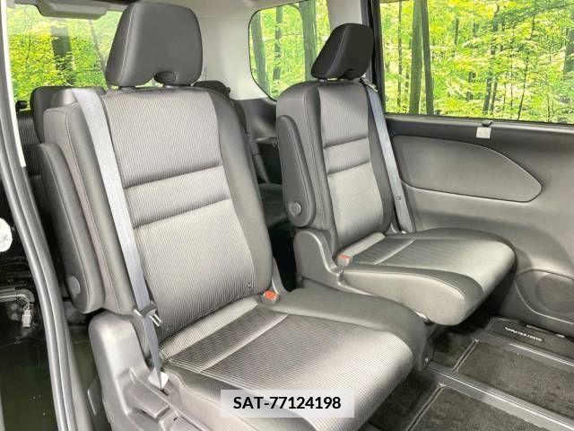 Nissan SERENA 2022-04 342888-9