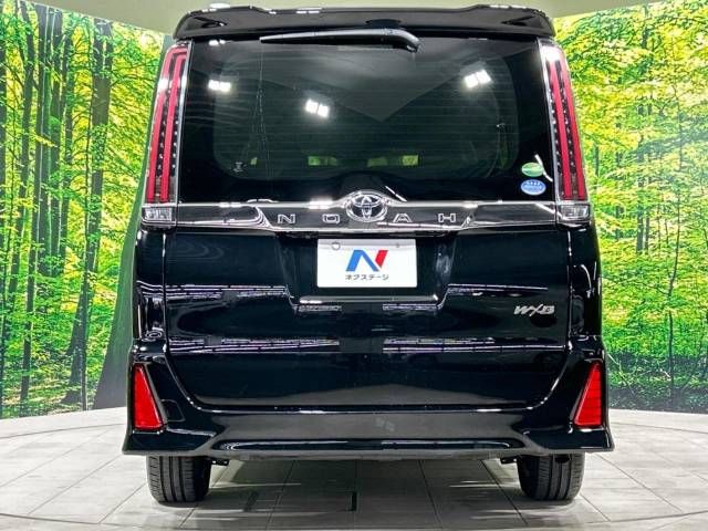 Toyota NOAH 2018-02 20147-15